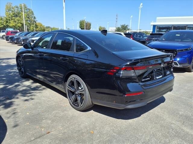 2025 Honda Accord Hybrid Sport photo 2