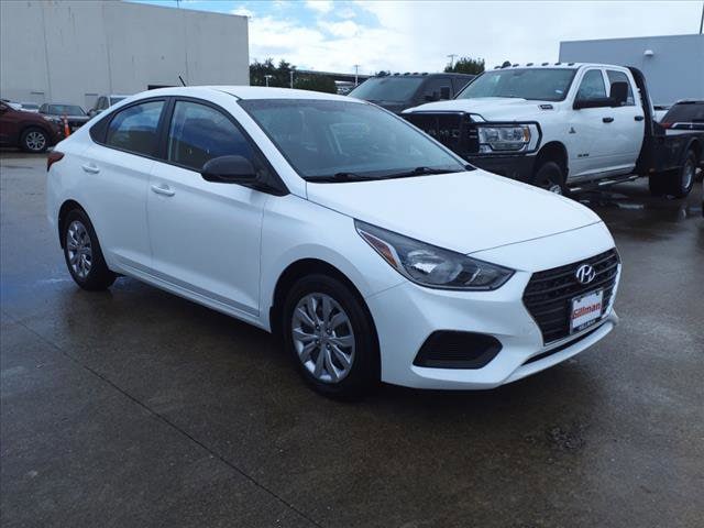 Used 2018 Hyundai Accent SE with VIN 3KPC24A34JE033468 for sale in Houston, TX