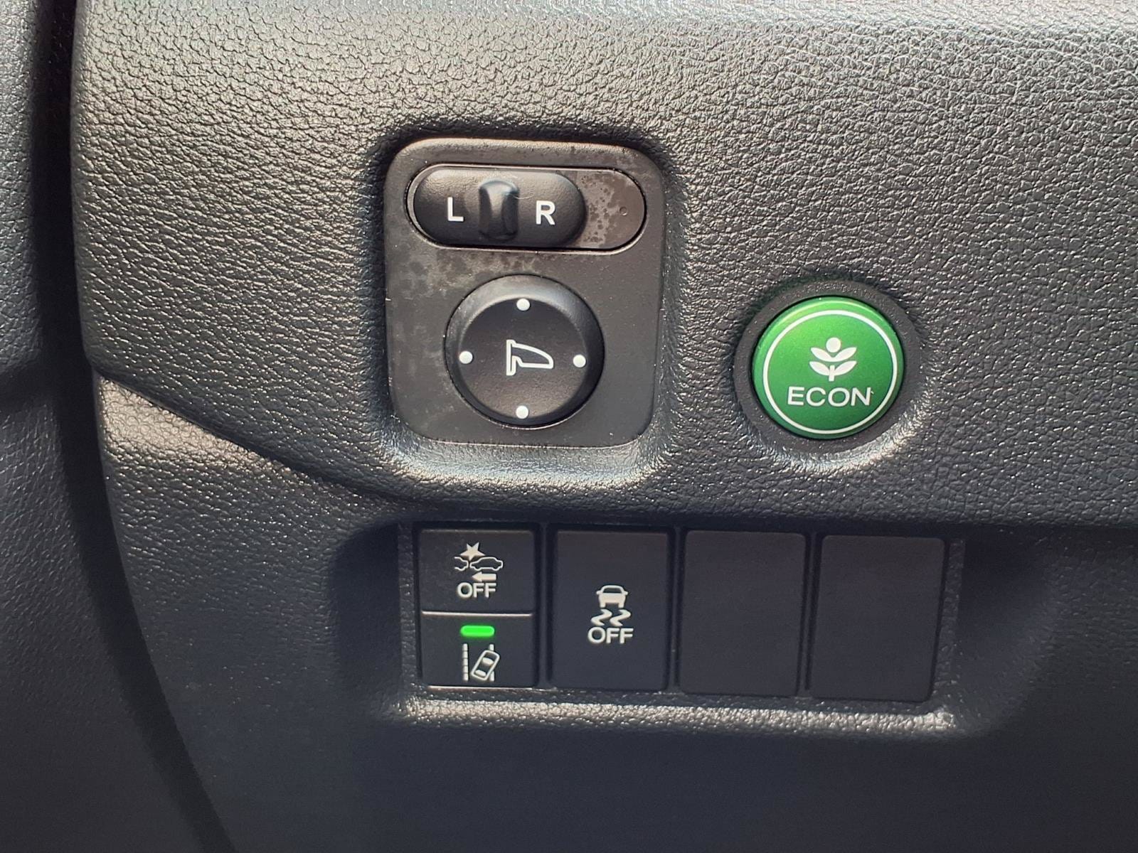 2022 Honda Pilot SE - Photo 10