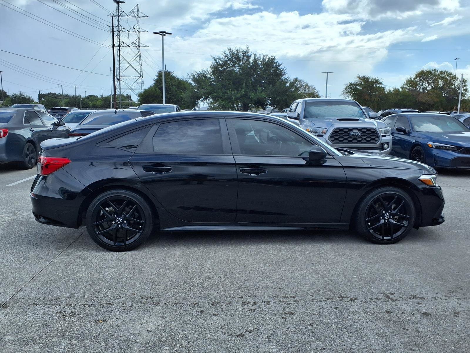 2023 Honda Civic Sport - Photo 24