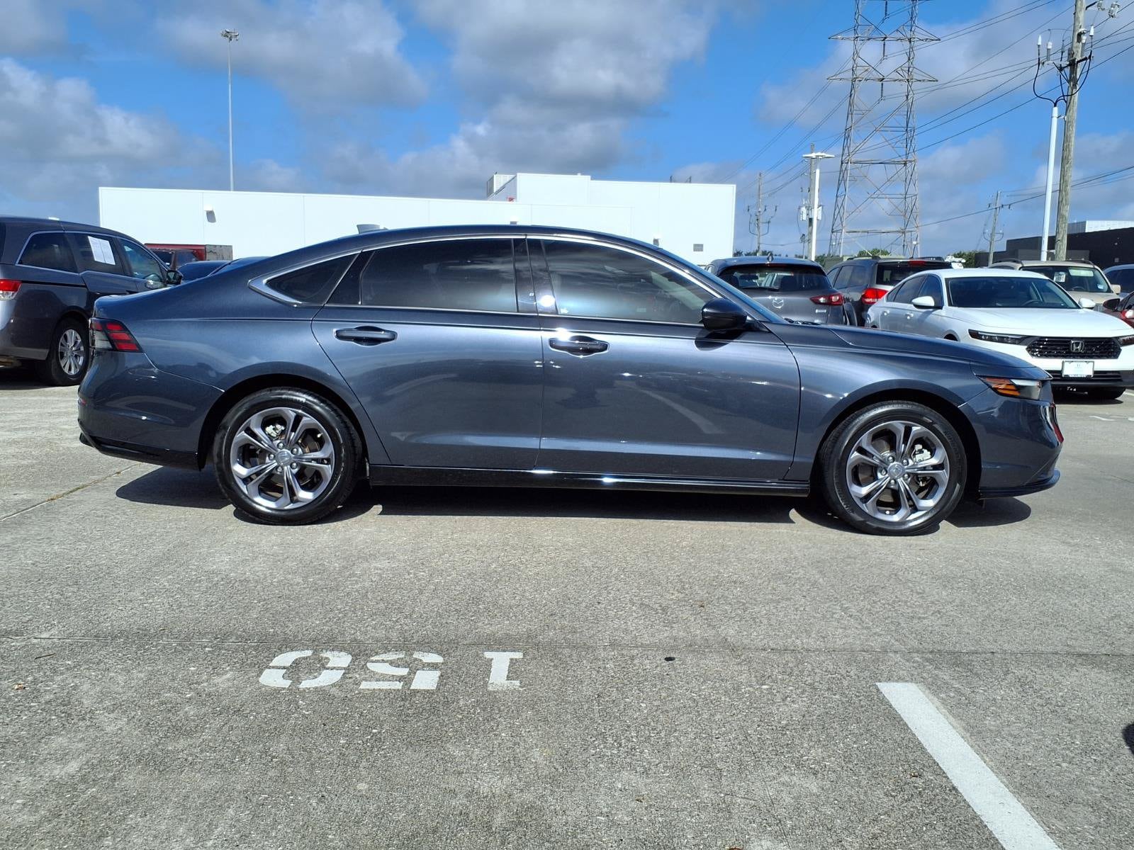 2024 Honda Accord Hybrid EX-L - Photo 25