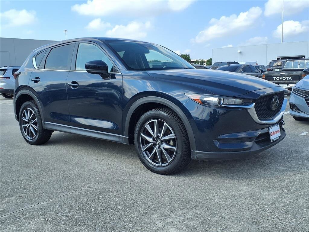 2018 Mazda CX-5 Touring photo 2