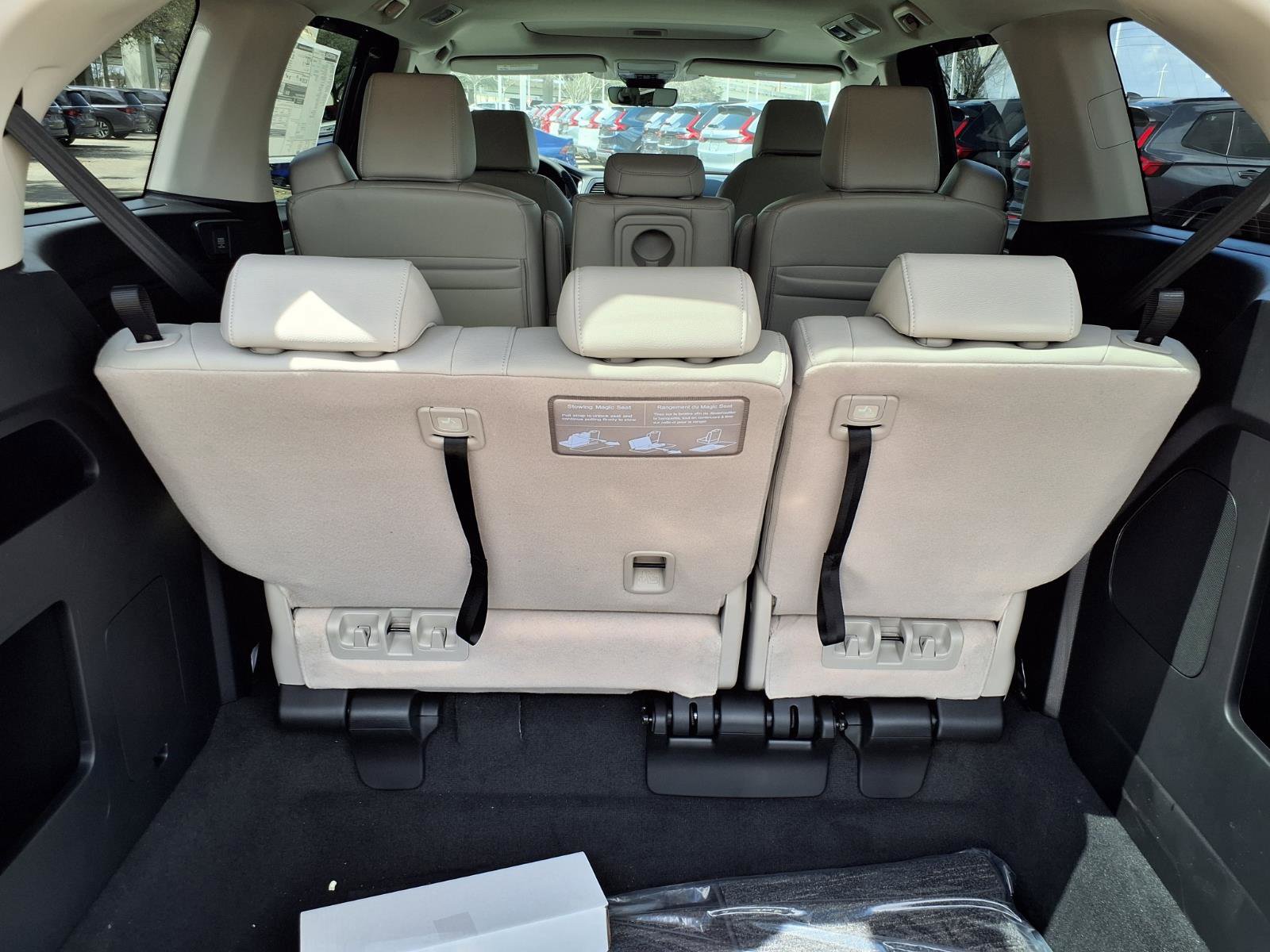 2026 Honda Odyssey EX-L - Photo 14
