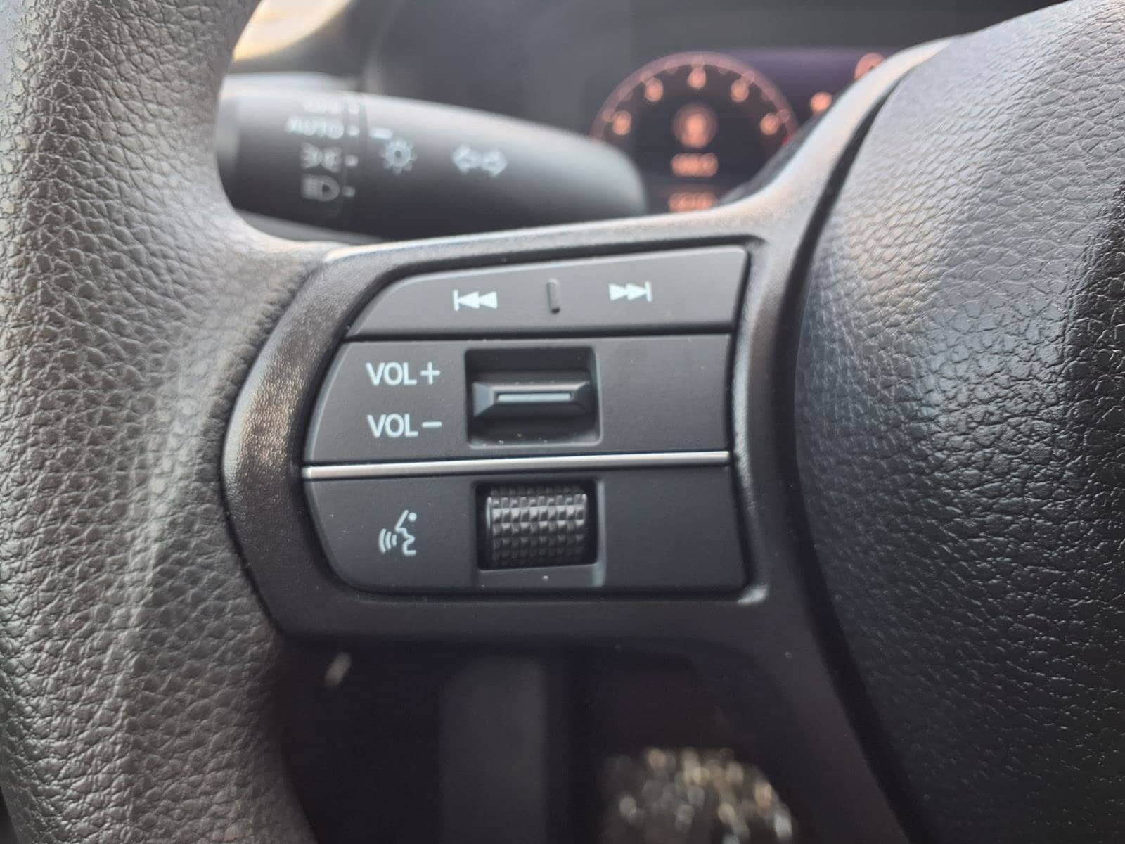2026 Honda Accord LX - Photo 14