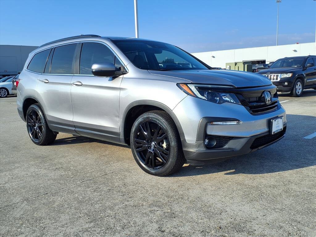 2022 Honda Pilot SE photo 2