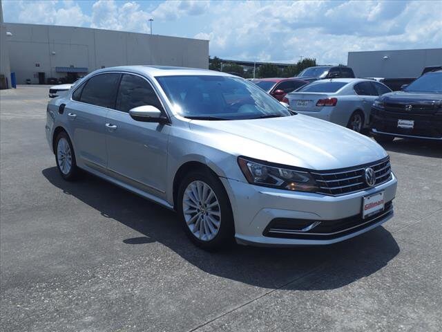 Used 2017 Volkswagen Passat SE with VIN 1VWBT7A30HC058635 for sale in Houston, TX