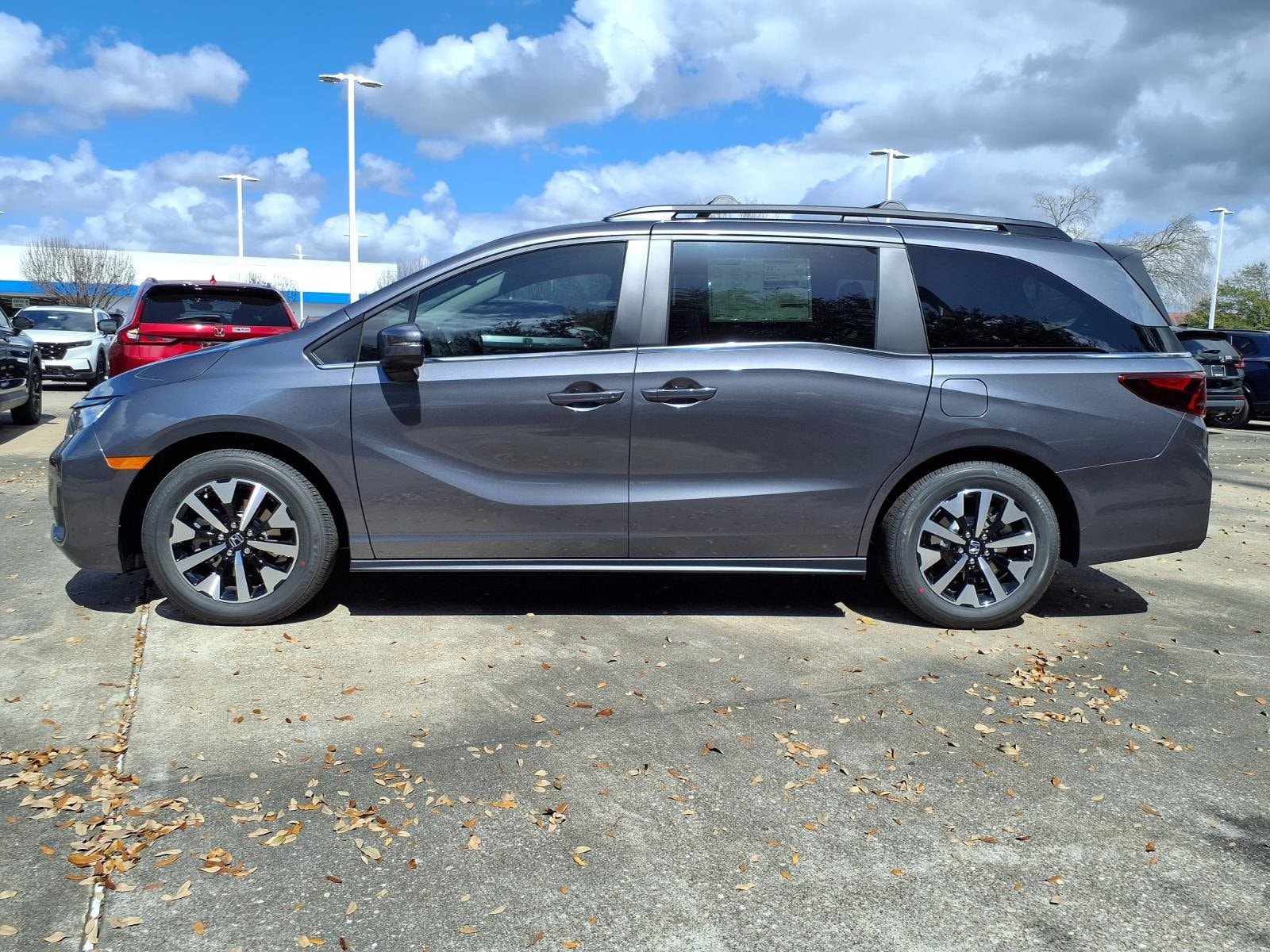 2026 Honda Odyssey EX-L - Photo 17