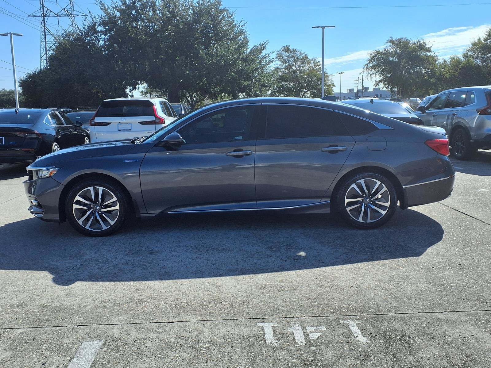 2019 Honda Accord Hybrid Touring - Photo 24