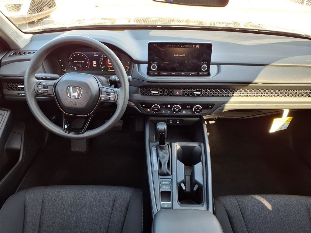 2025 Honda Accord SE photo 4