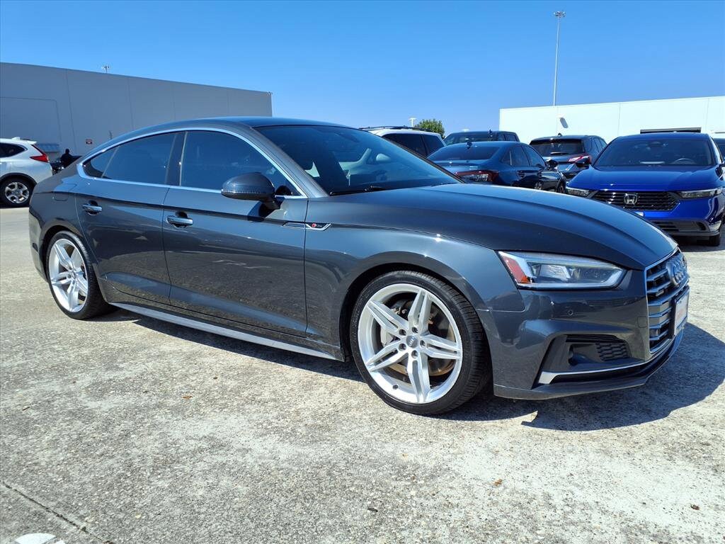 2018 Audi A5 Prestige photo 2