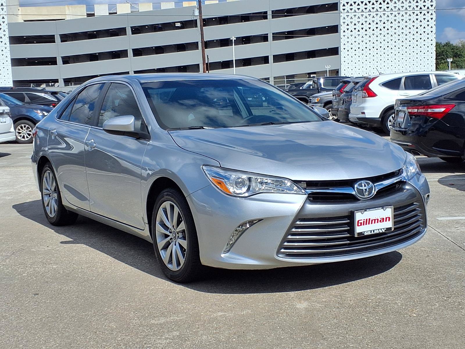 Used 2017 Toyota Camry XLE with VIN 4T1BF1FKXHU417650 for sale in Harlingen, TX