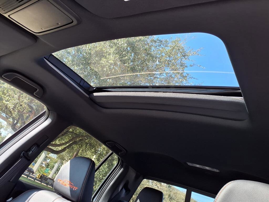 2026 Honda Ridgeline TrailSport photo 4