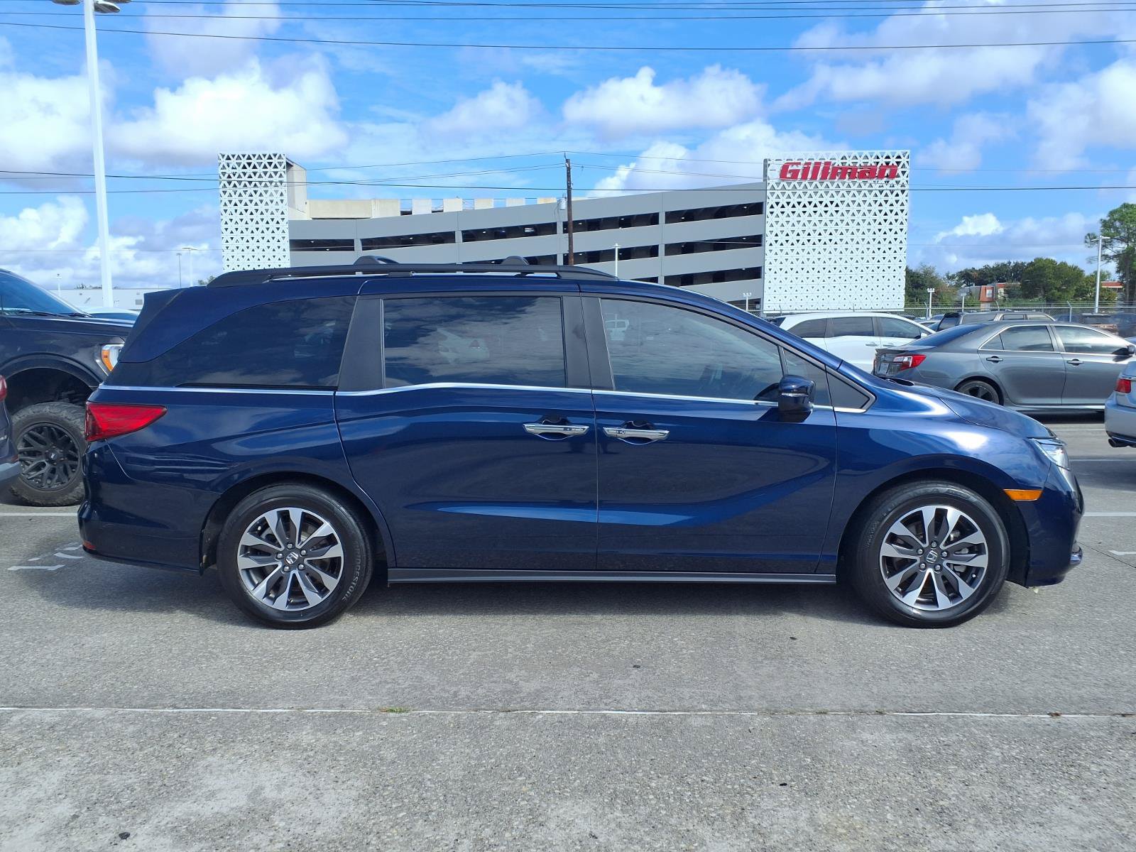 2024 Honda Odyssey EX-L - Photo 25