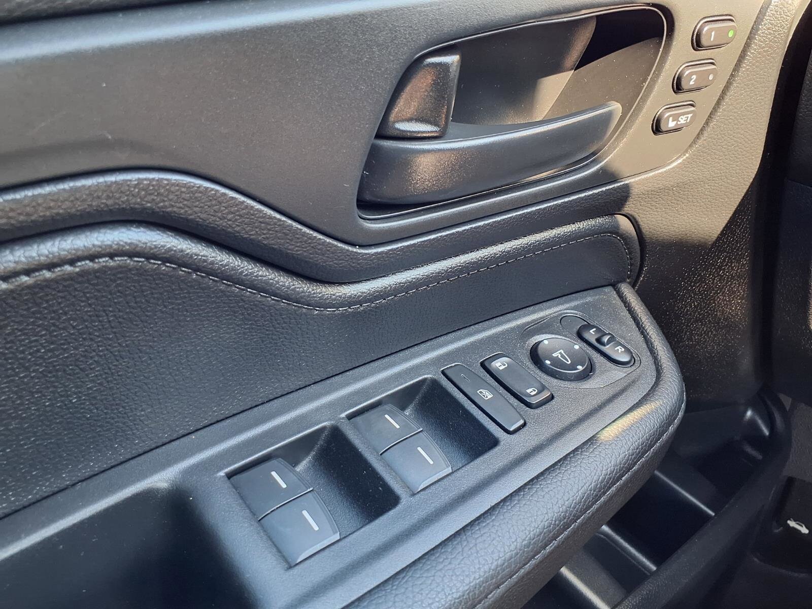 2024 Honda Odyssey SPORT - Photo 10
