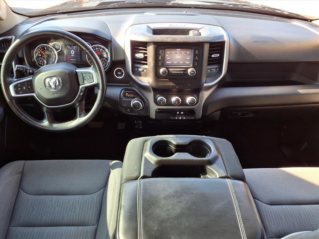 2019 Ram 1500 Big Horn Lone Star photo 3