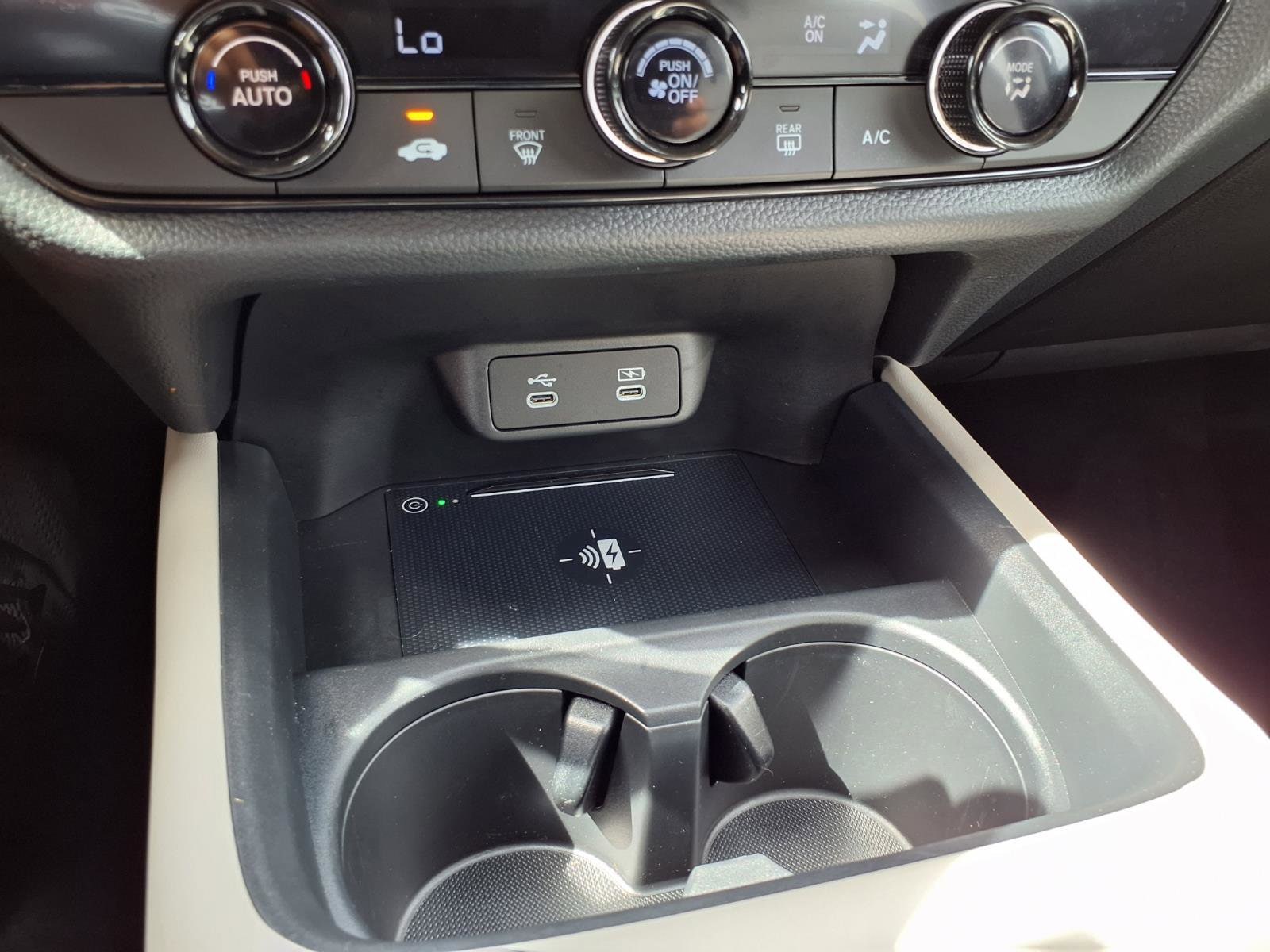 2026 Honda HR-V LX - Photo 8