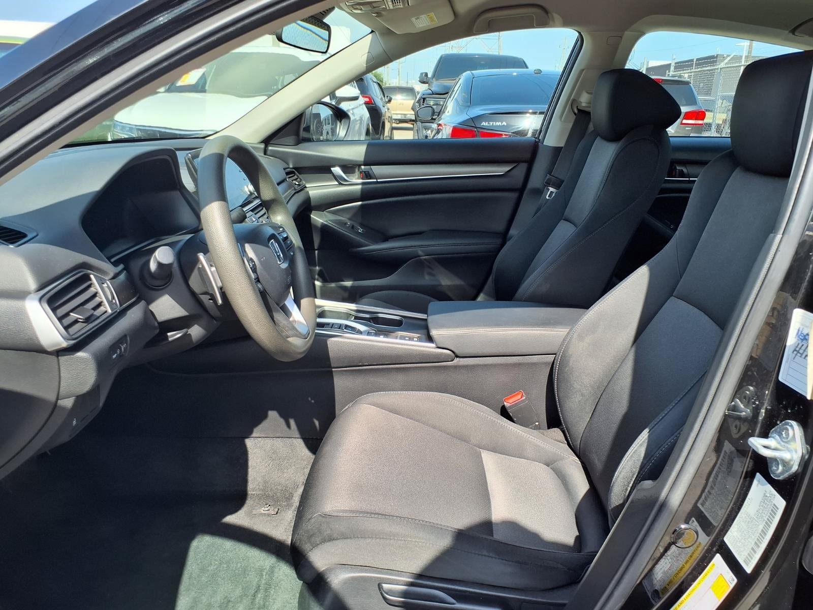 2021 Honda Accord Hybrid - Photo 17