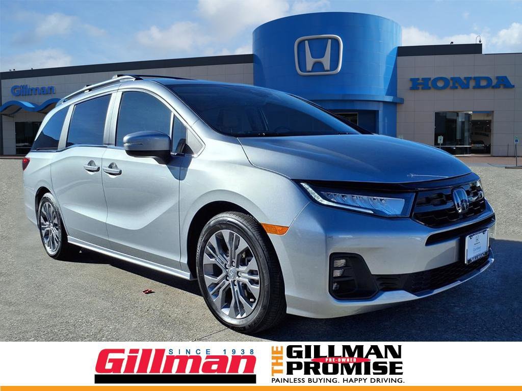 2025 Honda Odyssey Touring's photo