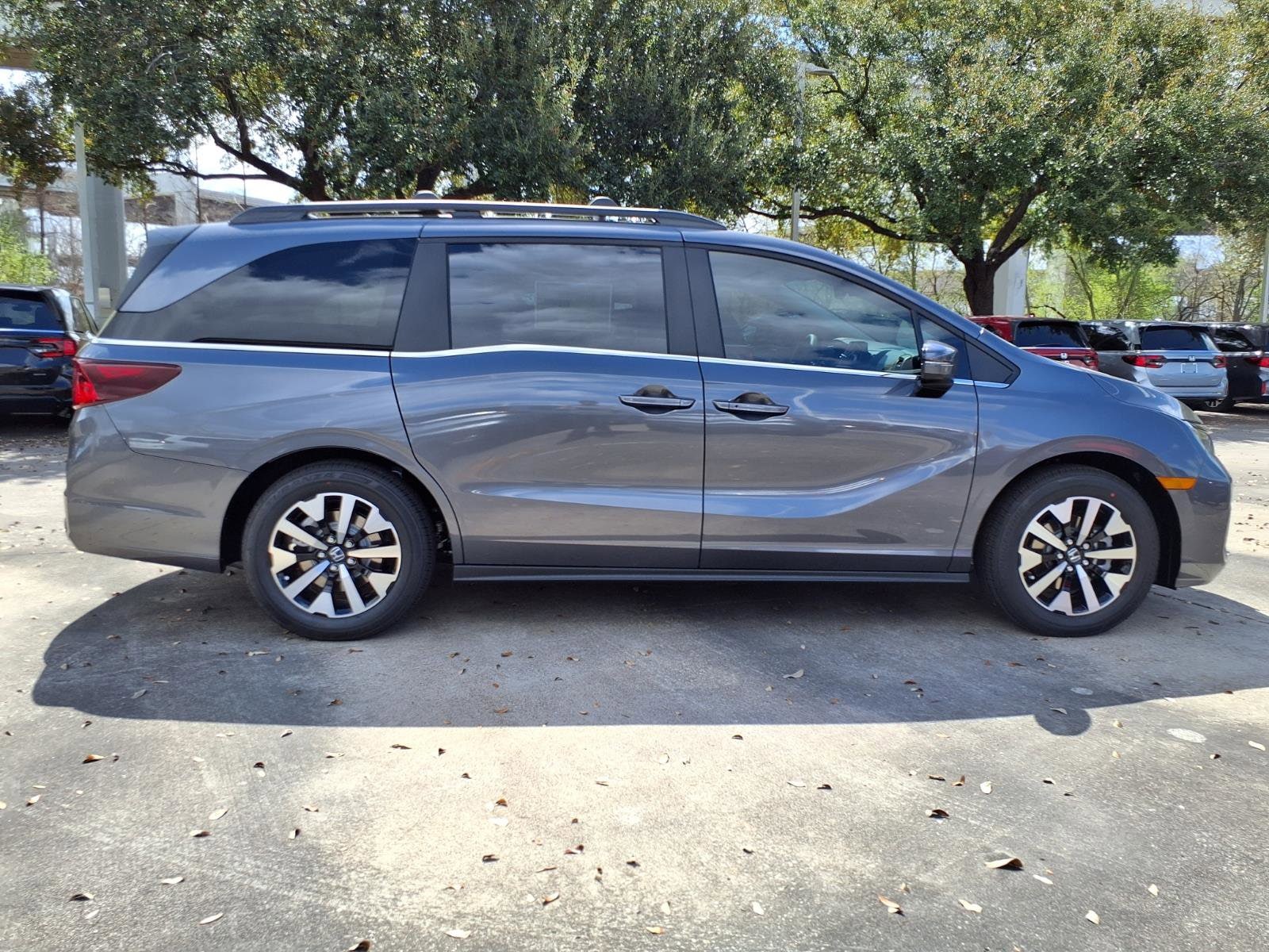 2026 Honda Odyssey EX-L - Photo 20