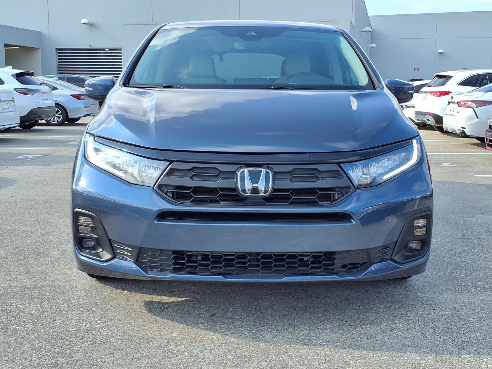 2025 Honda Odyssey EX-L - Photo 22