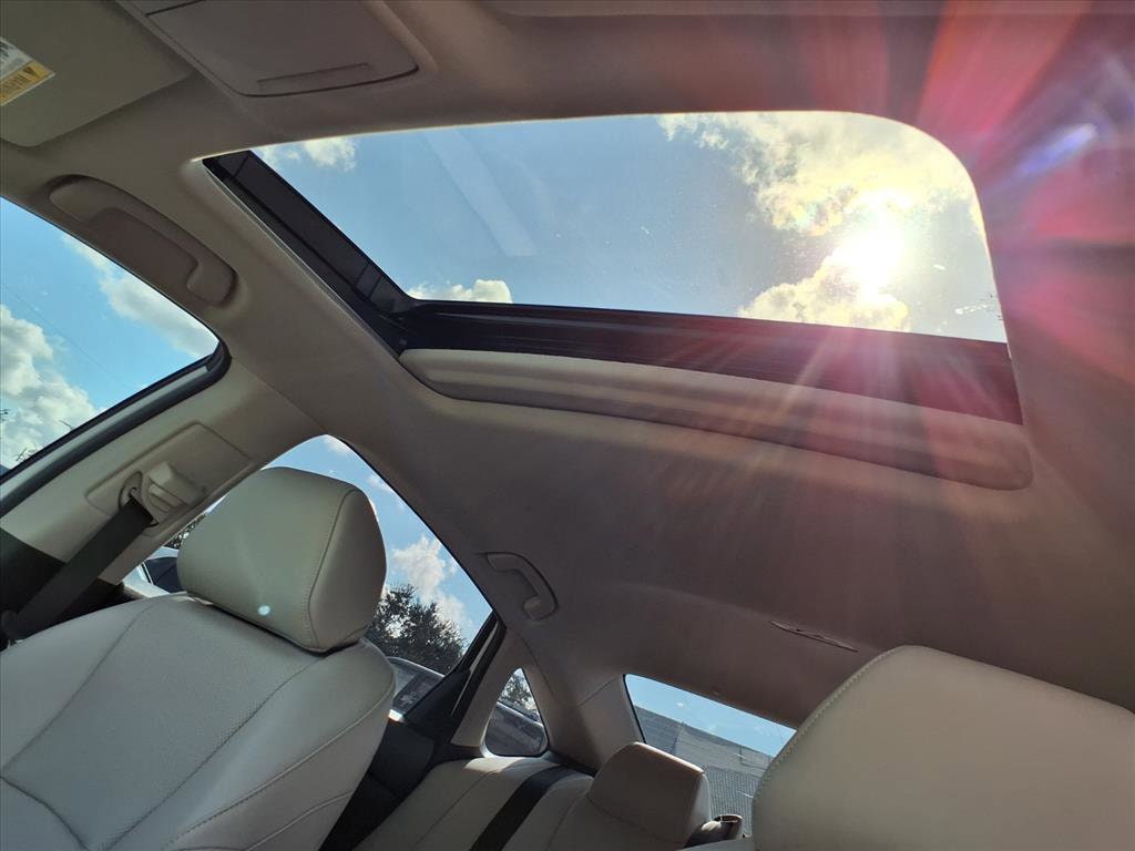 2025 Honda Accord Hybrid EX-L photo 3