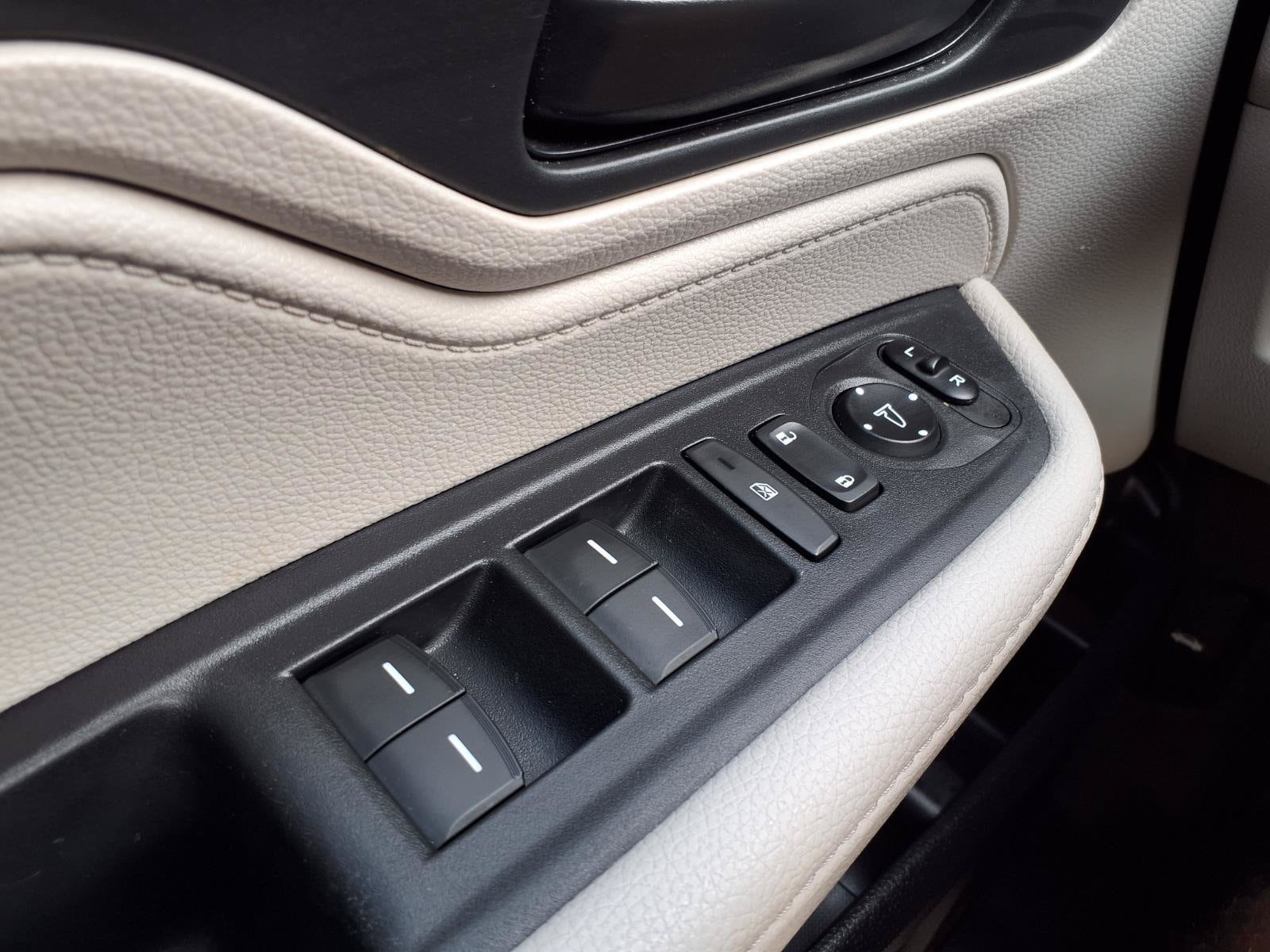 2025 Honda Odyssey EX-L - Photo 11