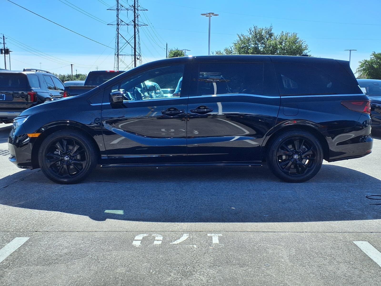 2024 Honda Odyssey SPORT - Photo 23