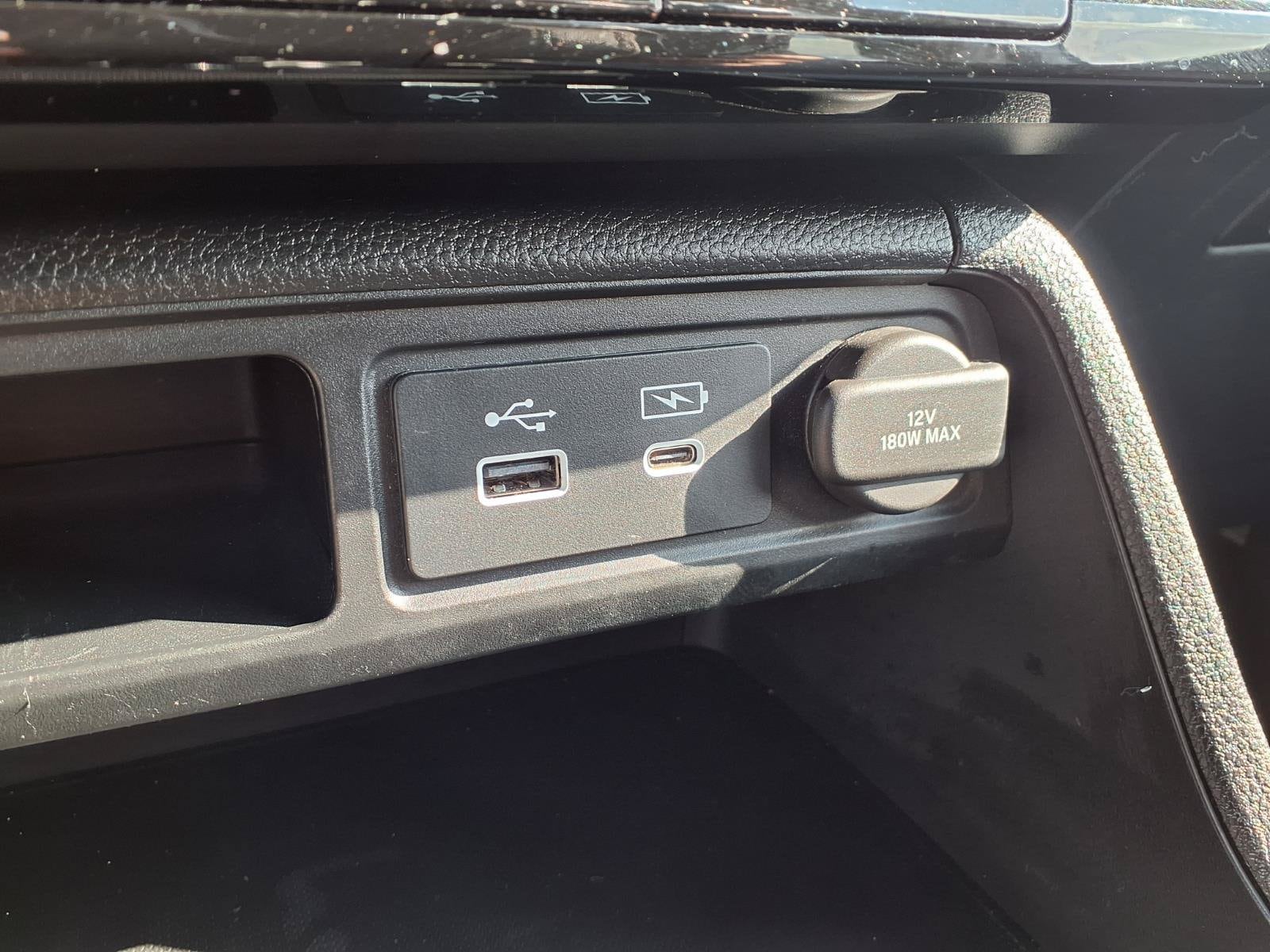 2023 Honda Pilot LX - Photo 8