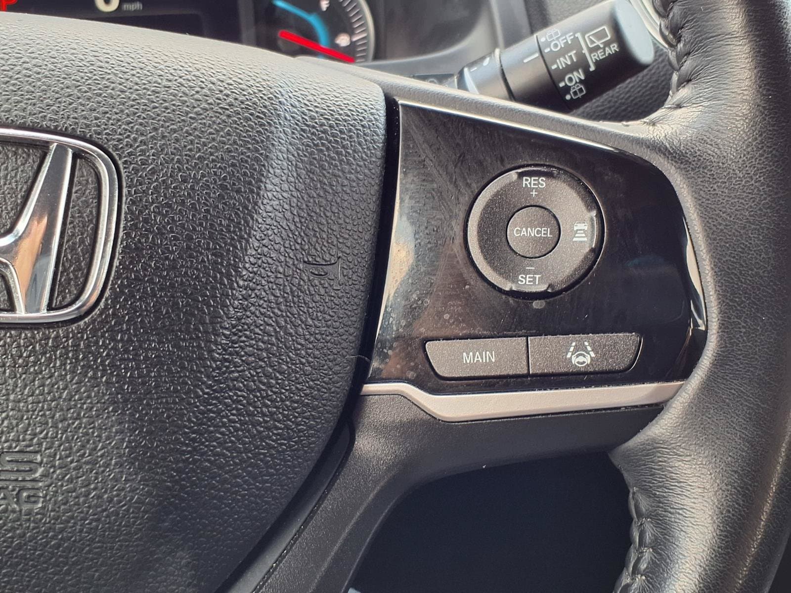 2022 Honda Pilot SE - Photo 17