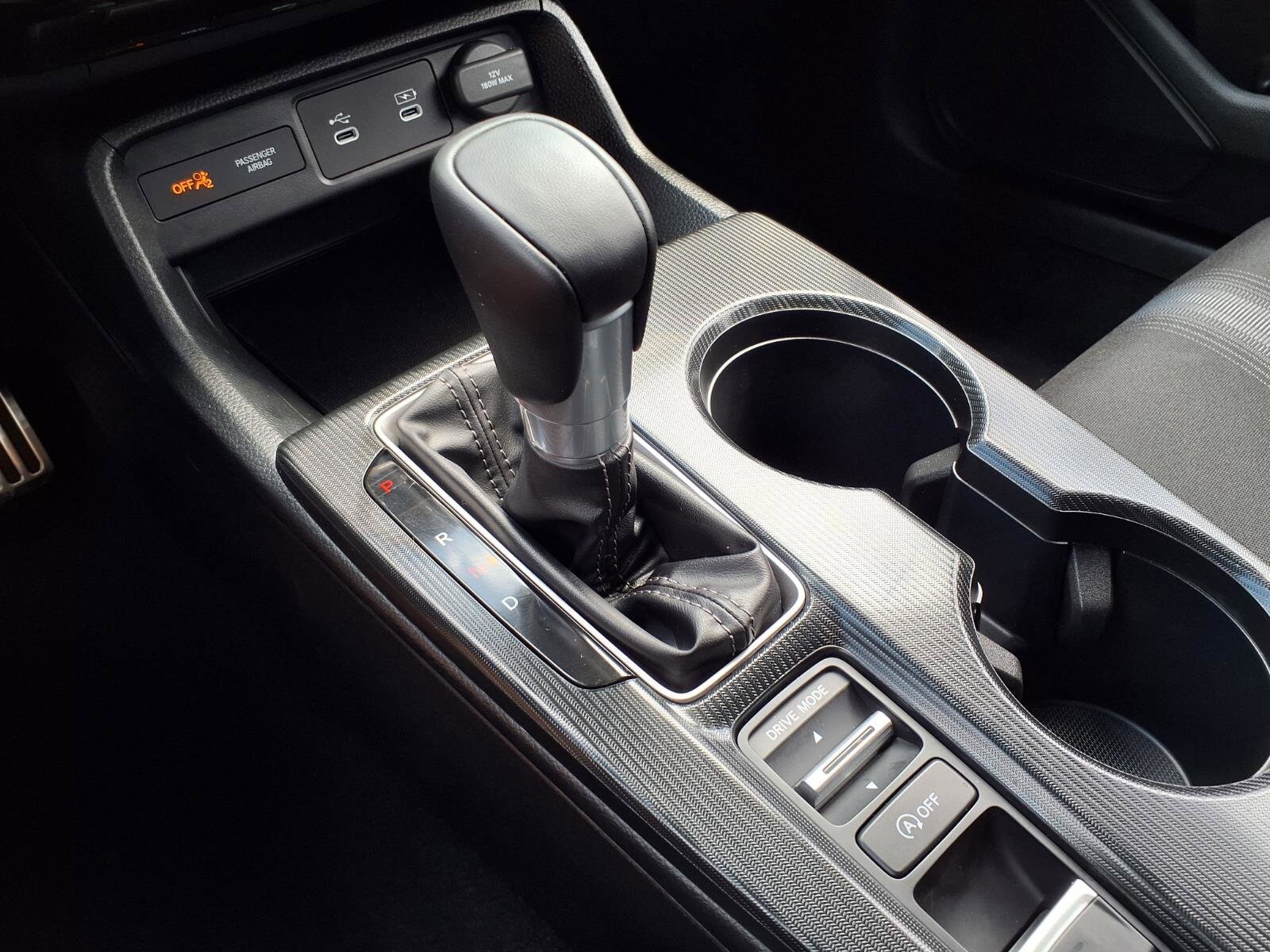 2026 Honda Civic Hatchback Sport - Photo 12