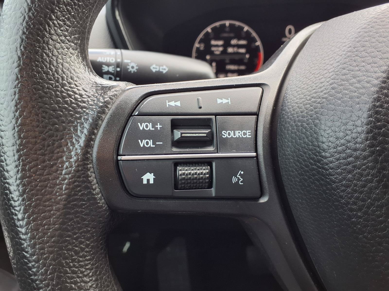 2023 Honda CR-V LX - Photo 14