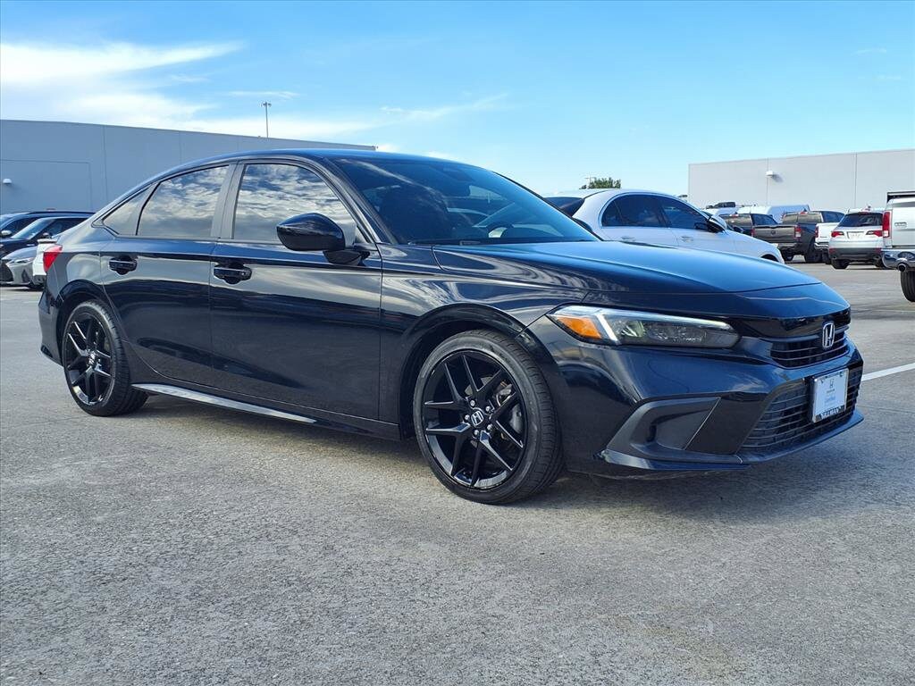 2022 Honda Civic Sport photo 2