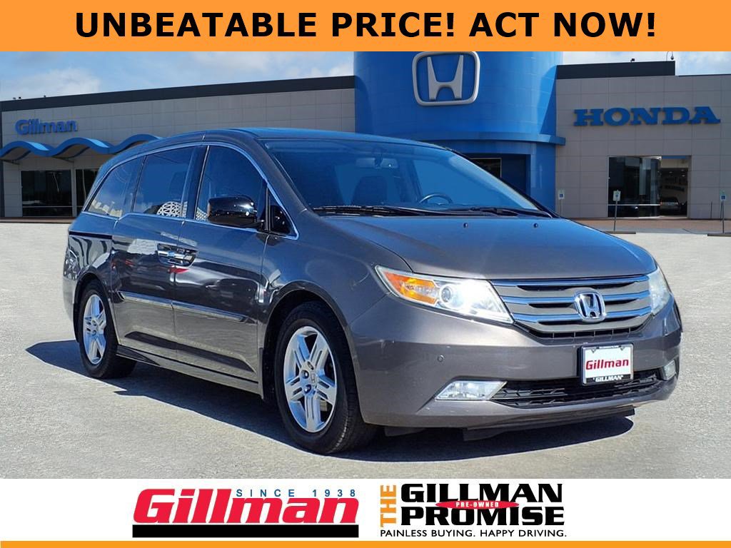 2012 Honda Odyssey Touring's photo