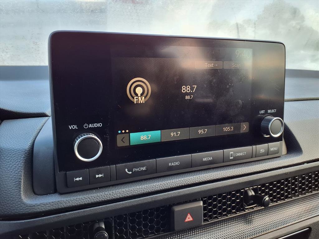 2023 Honda CR-V LX photo 4