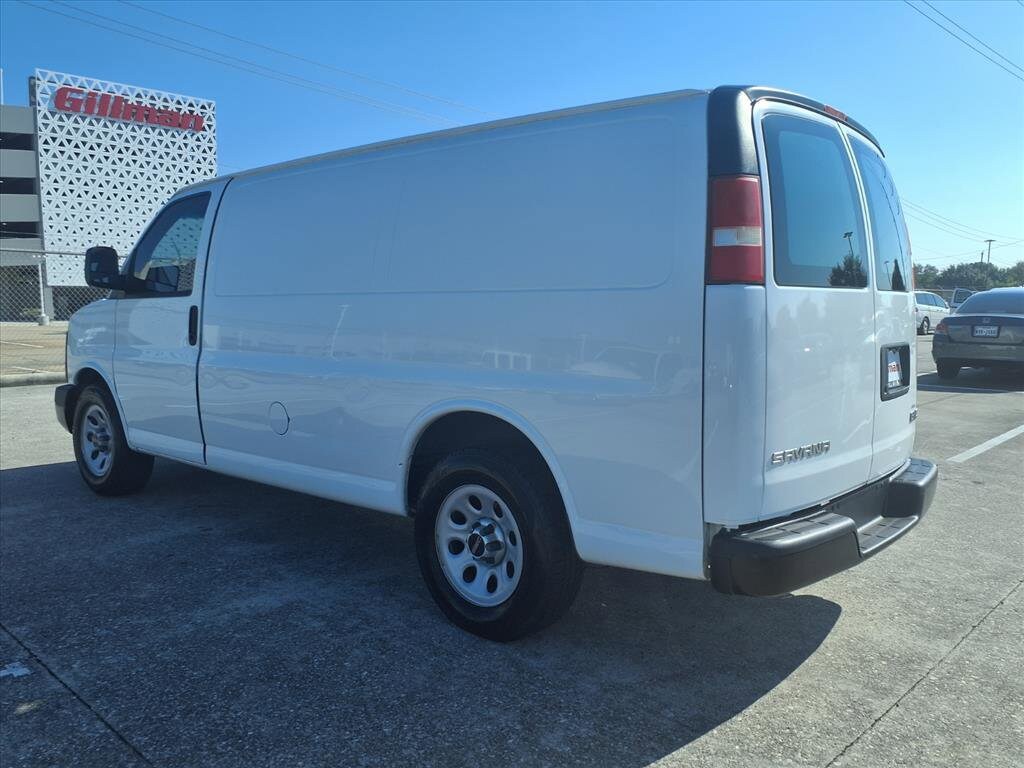 2014 Gmc Savana 1500 Cargo photo 2