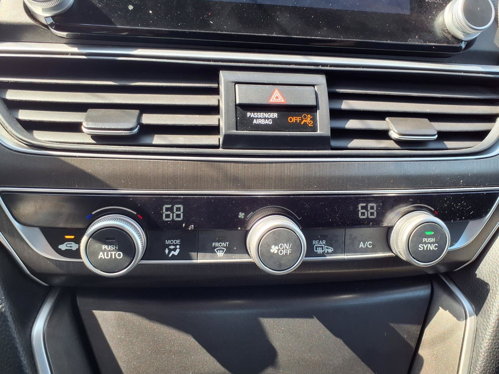 2021 Honda Accord Hybrid - Photo 7