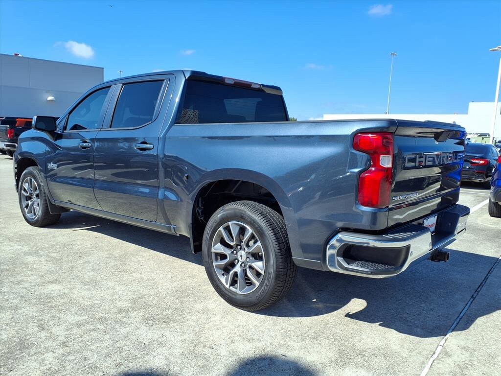 2020 Chevrolet Silverado 1500 LT Texas Edition photo 2