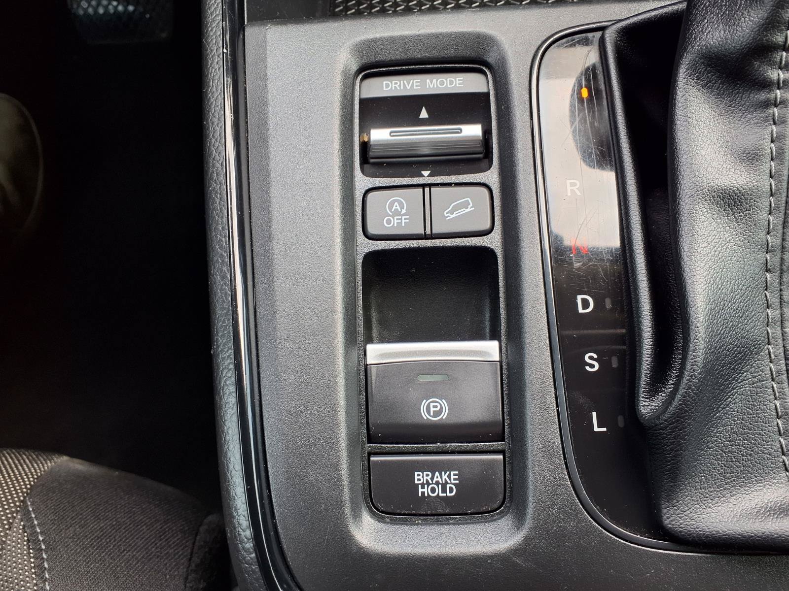 2023 Honda CR-V LX - Photo 9