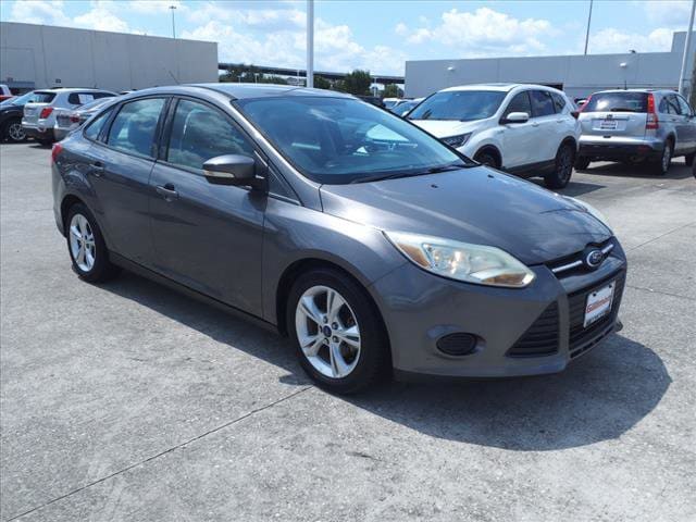 Used 2013 Ford Focus SE with VIN 1FADP3F27DL213948 for sale in Houston, TX