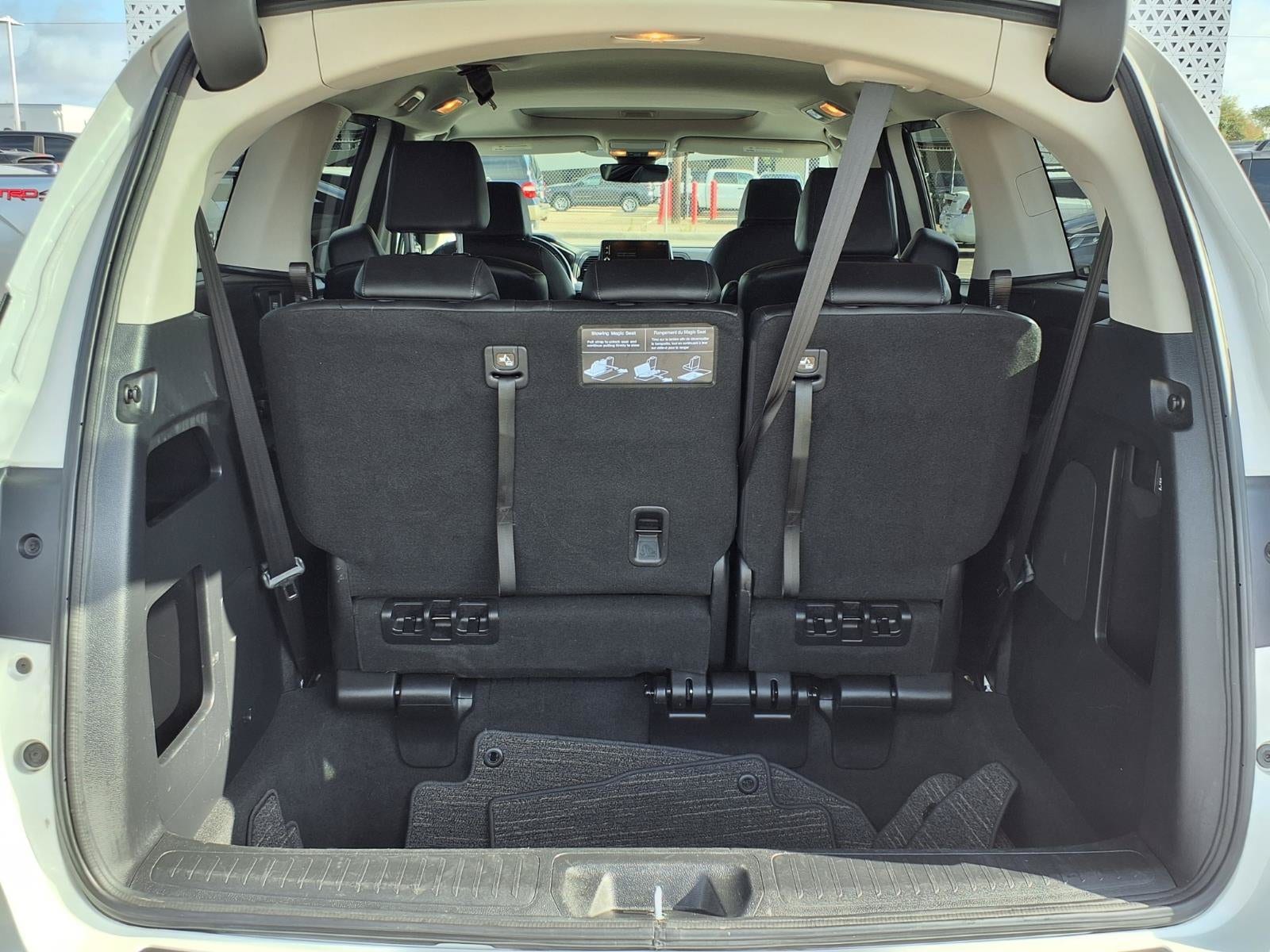 2025 Honda Odyssey EX-L - Photo 21