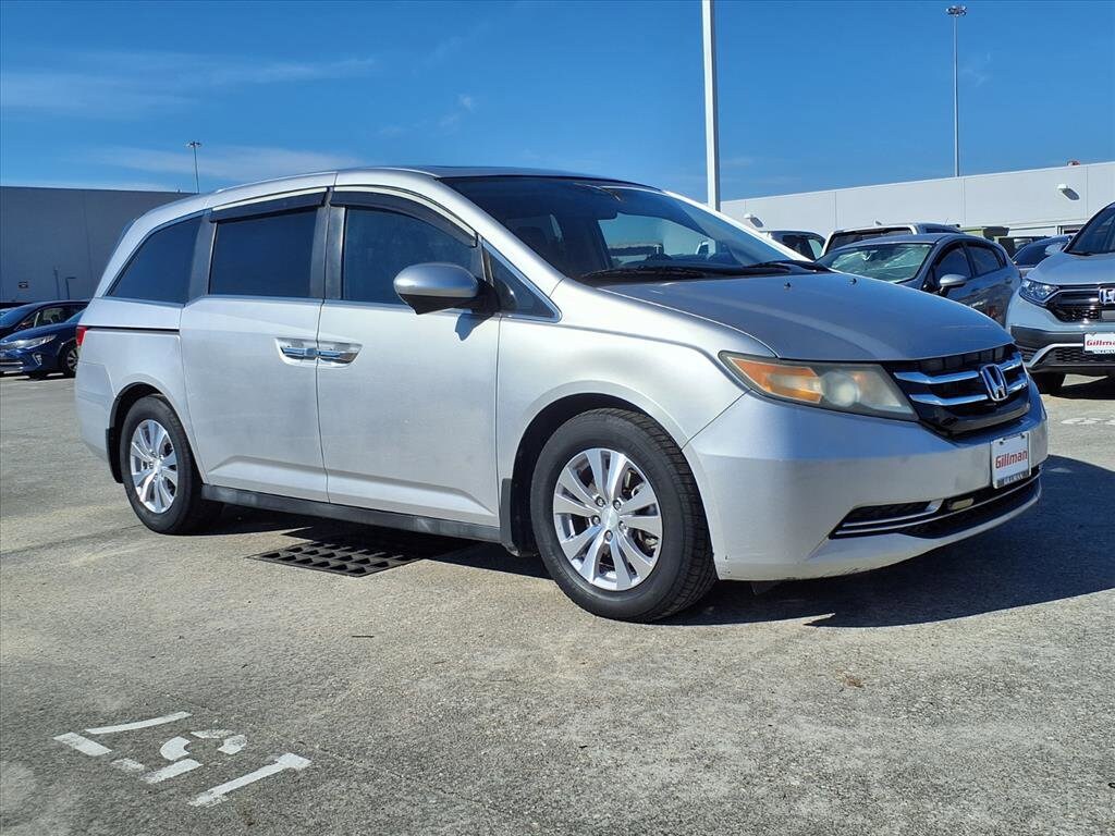 2015 Honda Odyssey EX-L photo 2