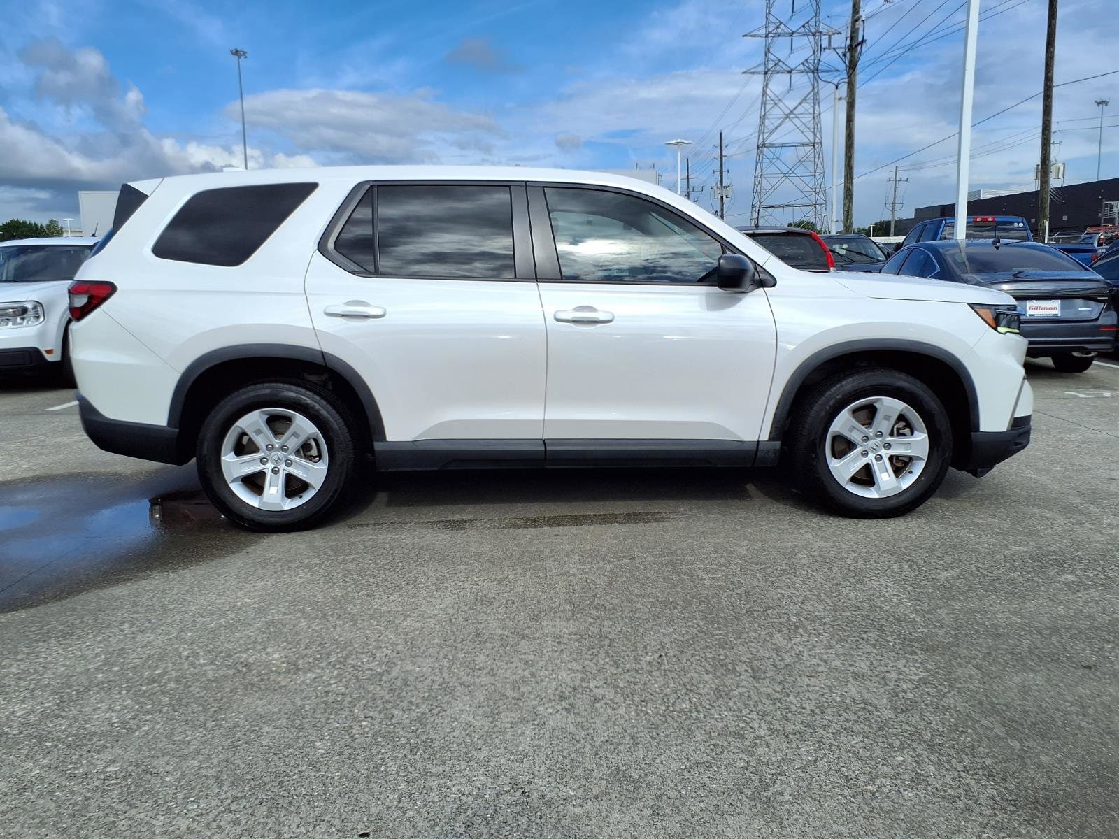 2023 Honda Pilot LX - Photo 26