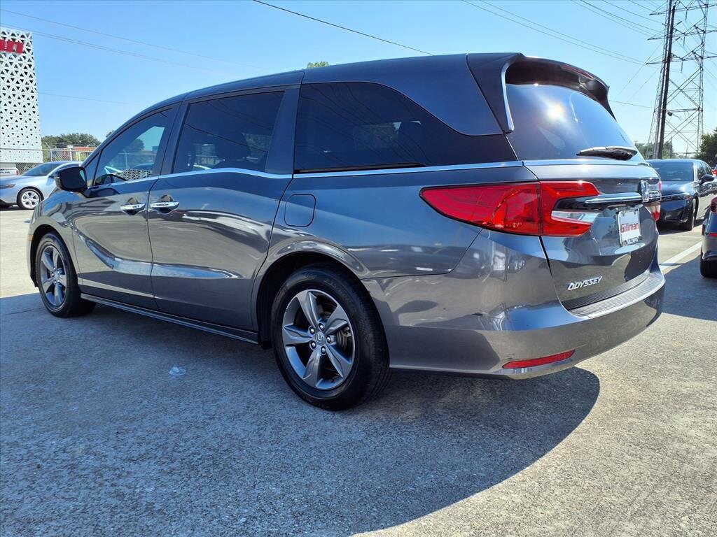 2023 Honda Odyssey EX photo 2