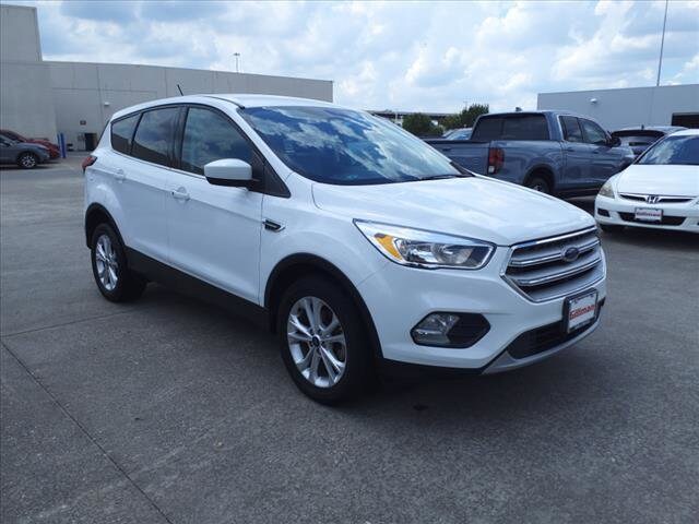 Used 2019 Ford Escape SE with VIN 1FMCU0GD6KUB10066 for sale in Houston, TX