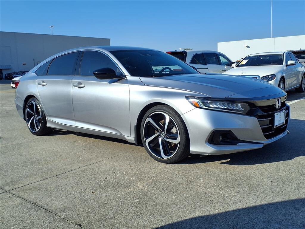 2022 Honda Accord Sport photo 2