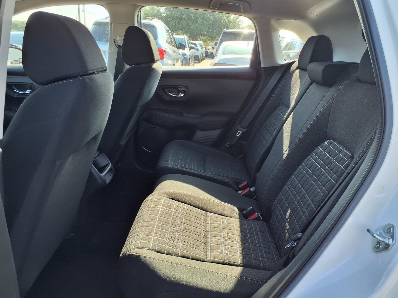 2024 Honda HR-V LX - Photo 17
