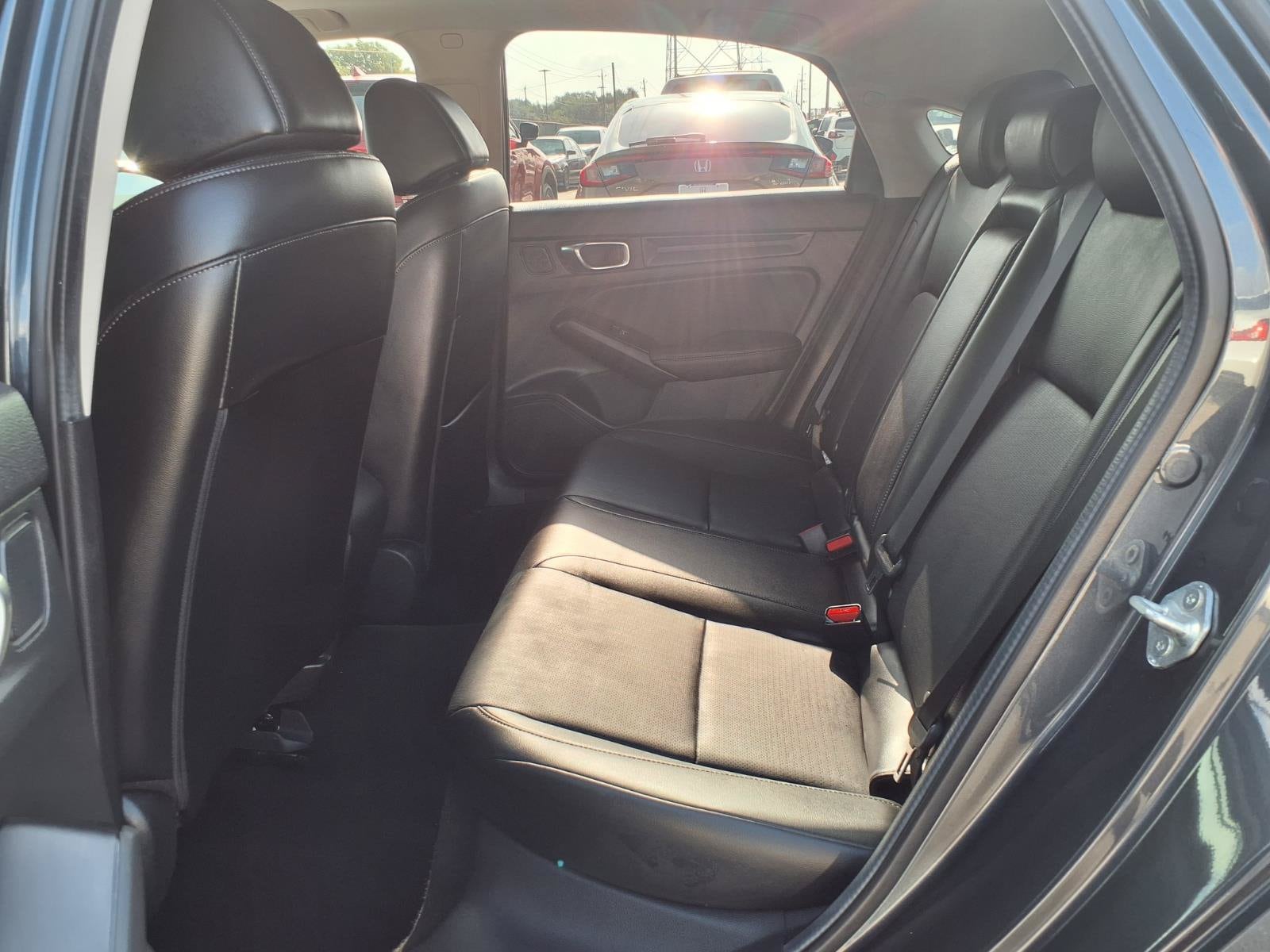 2024 Honda Civic Hatchback EX-L - Photo 18
