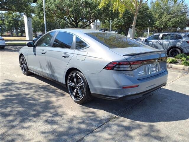 2025 Honda Accord Hybrid Sport photo 2