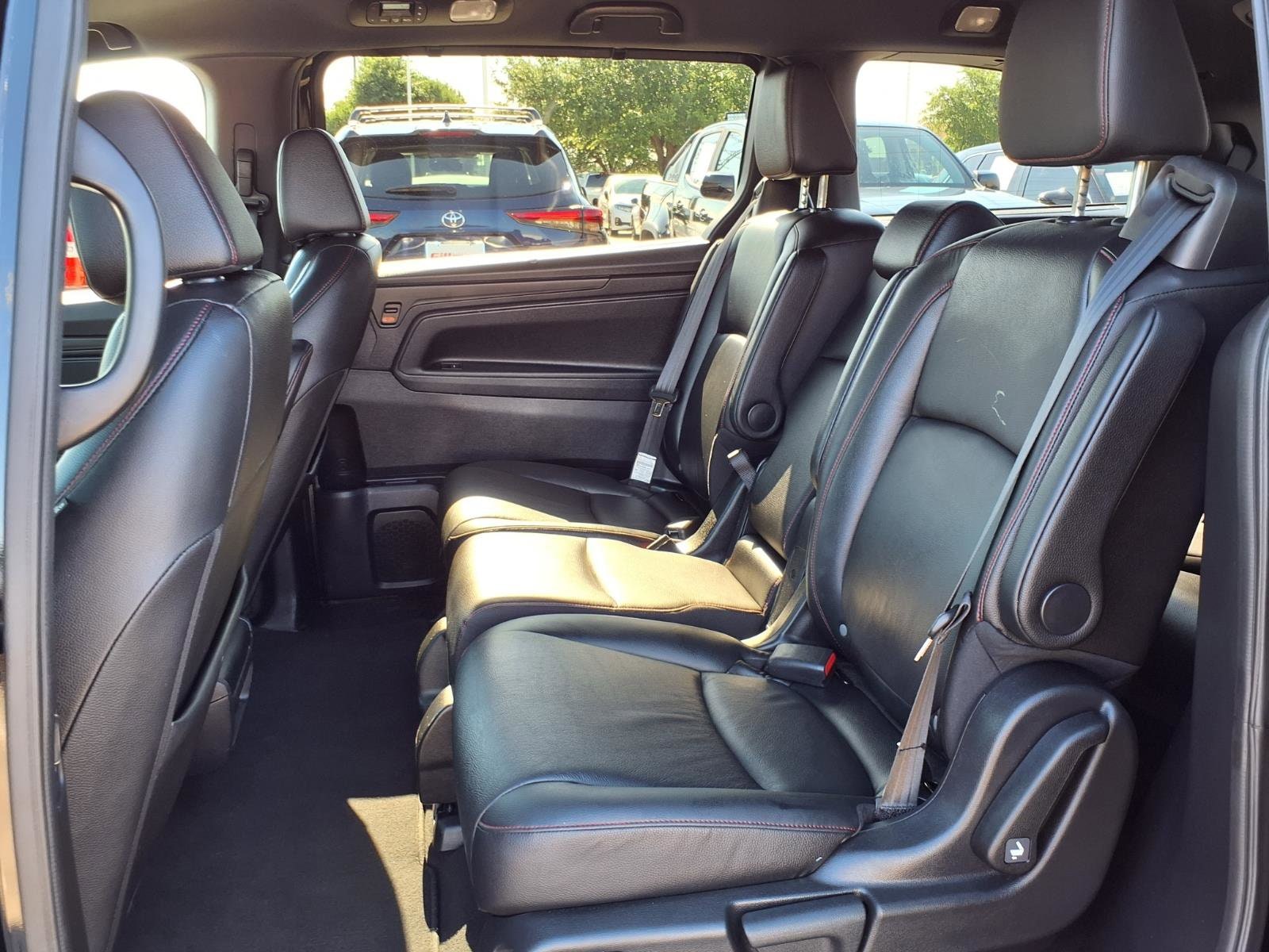 2024 Honda Odyssey SPORT - Photo 18