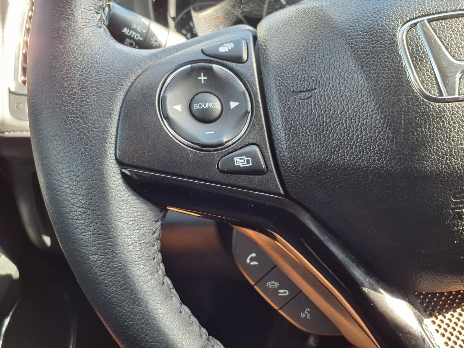 2017 Honda HR-V EX-L - Photo 16